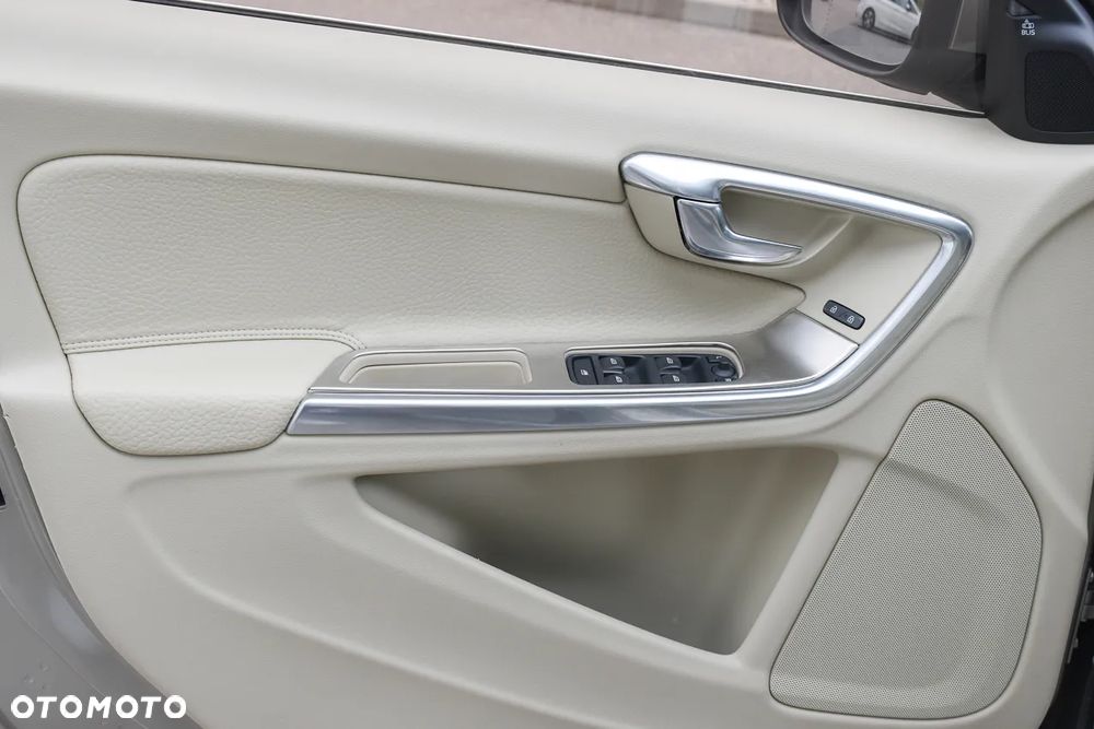 Volvo S60 2.5 T5 - 19
