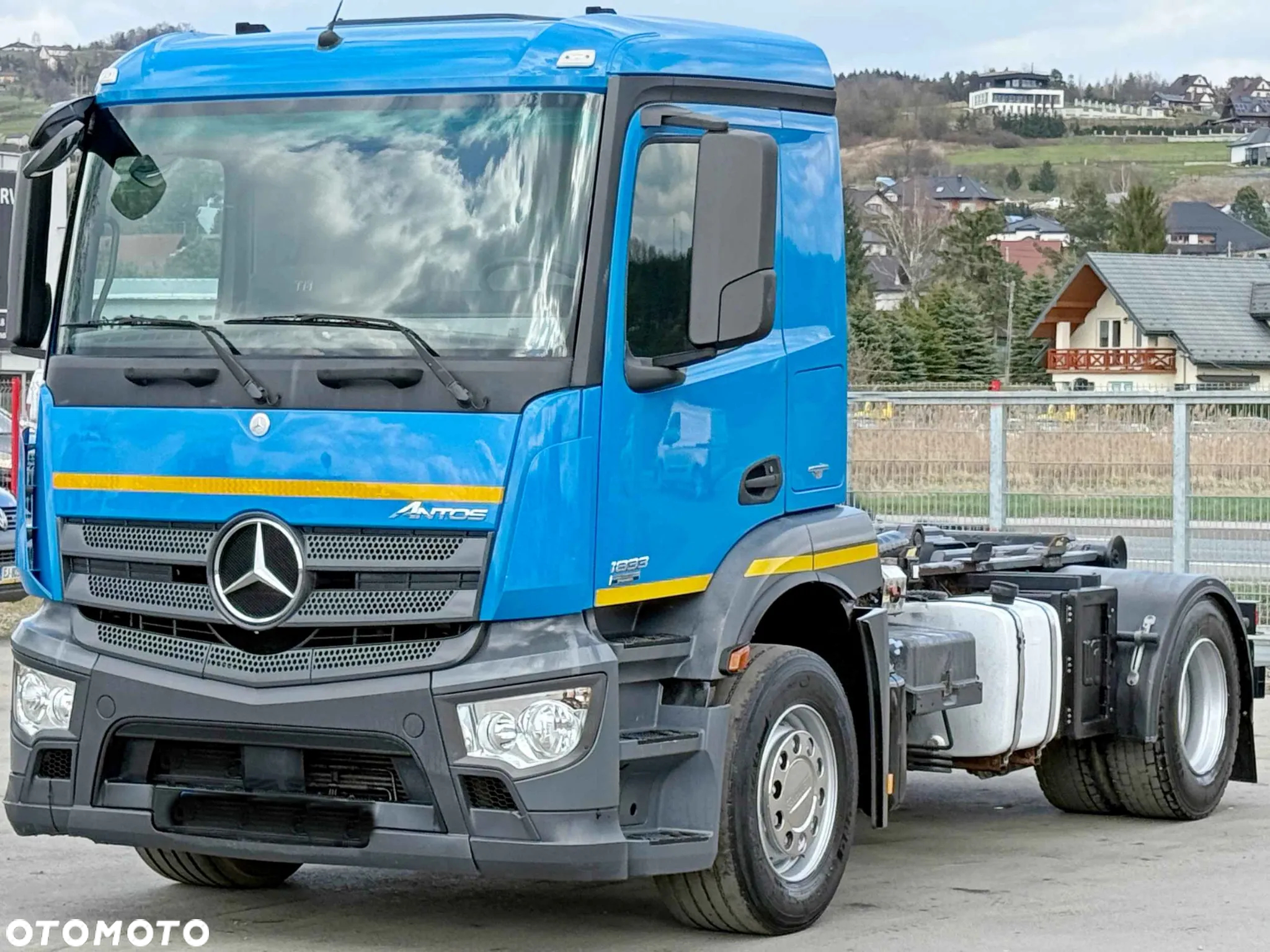 Mercedes-Benz ANTOS 1833 * HAKOWIEC / STAN BDB - 4