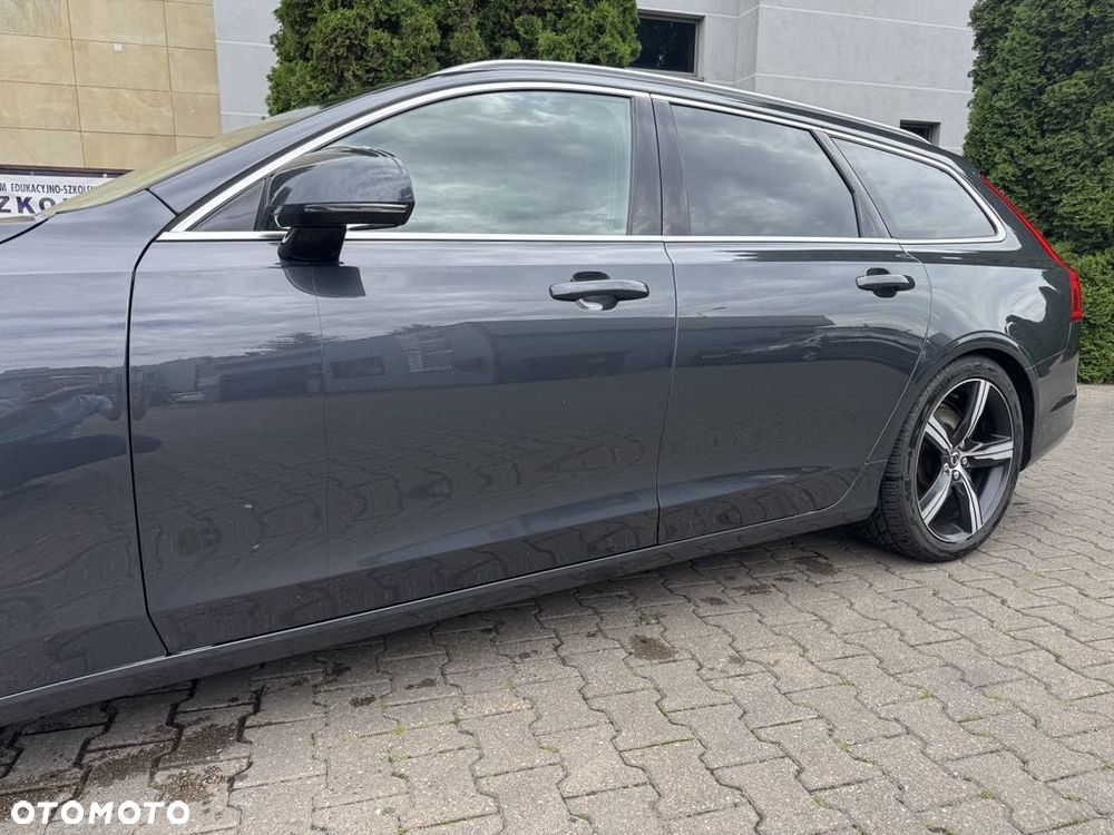 Volvo V90 D4 SCR Momentum Pro - 15