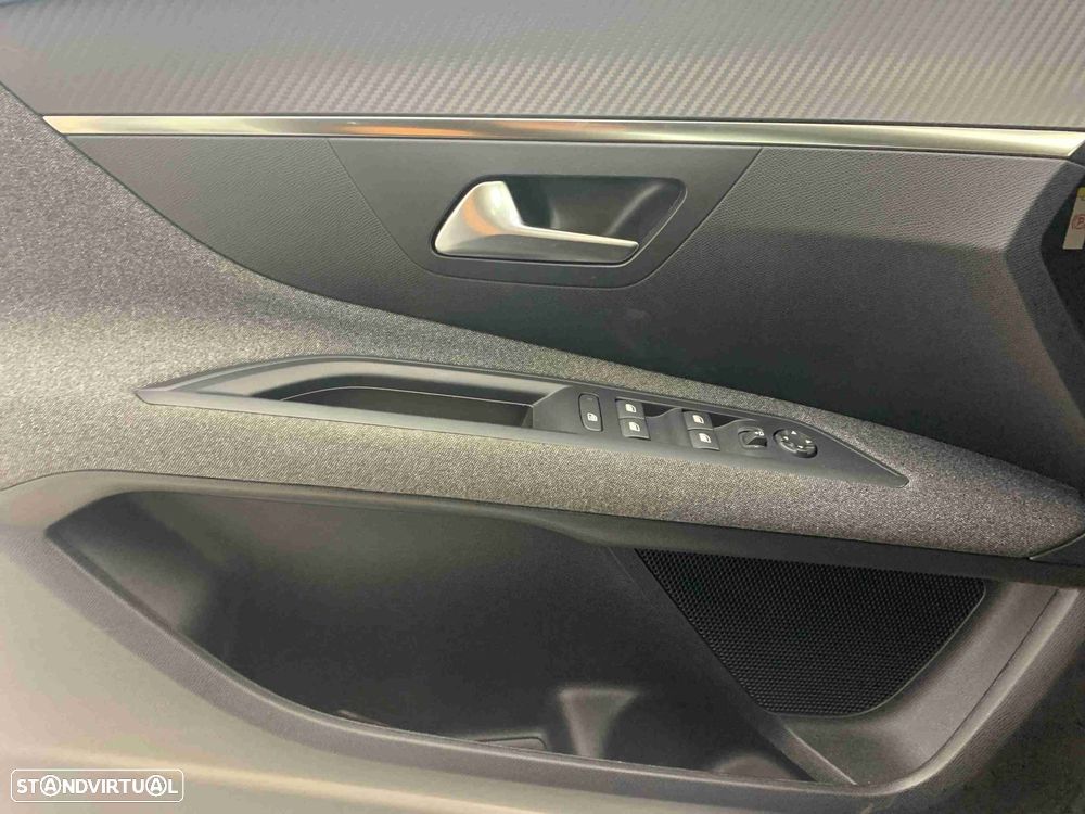 Peugeot 3008 1.2 PureTech Active Pack - 10