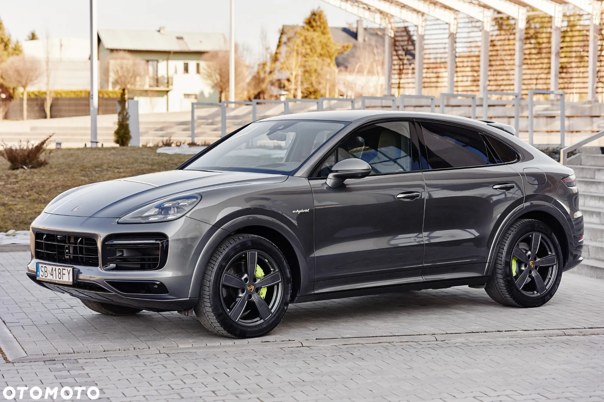 Porsche Cayenne Coupe E-Hybrid Platinum Edition - 5