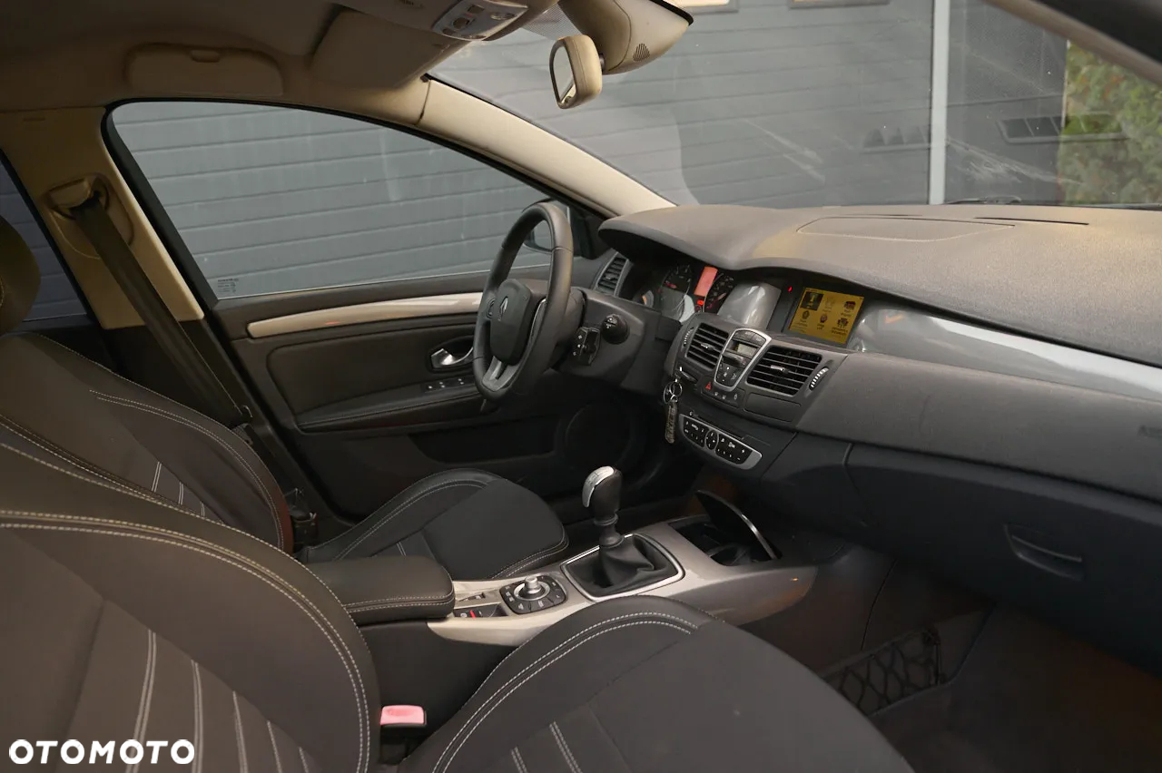 Renault Laguna dCi 150 FAP Dynamique - 24