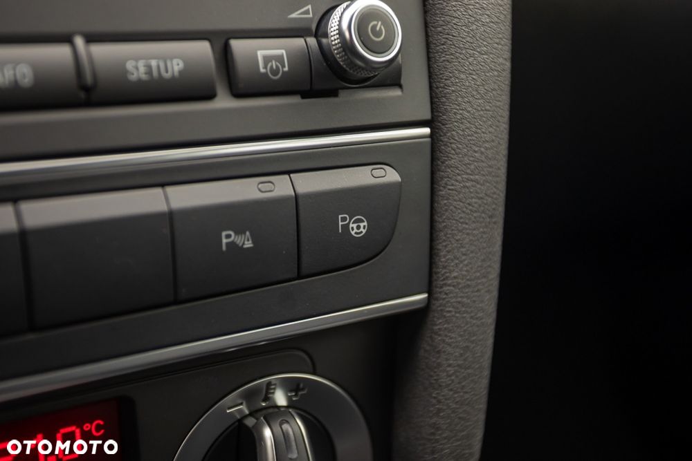 Audi A3 Sportback 2.0 TDI Ambiente - 29