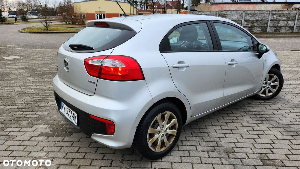 Kia Rio 1.4 crdi Business Line - 10