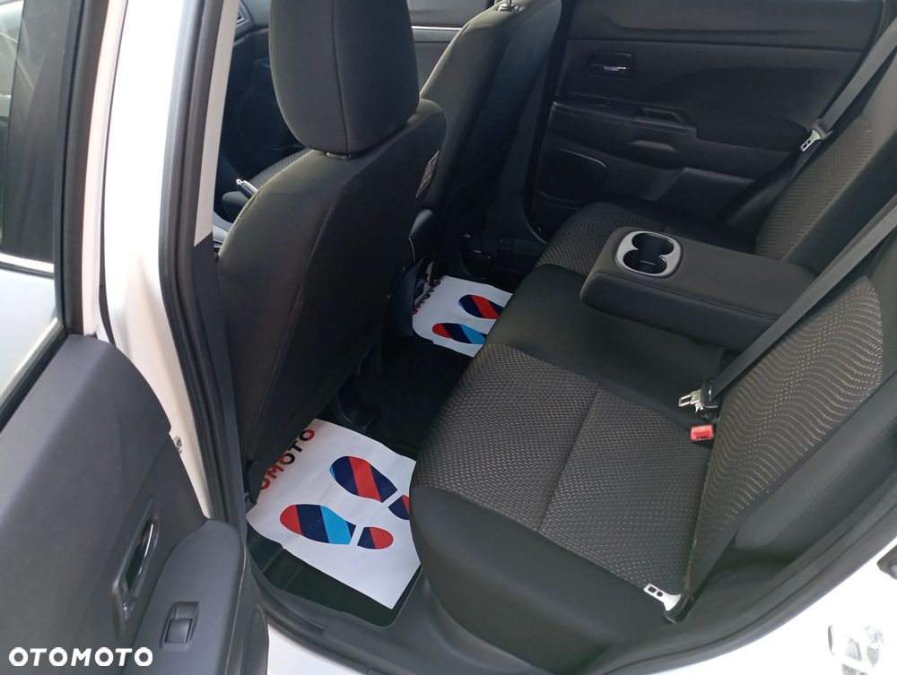 Mitsubishi ASX 1.6 2WD Edition II - 14