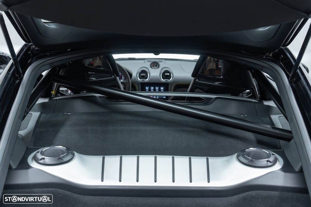 Porsche 718 Cayman GT4 PDK - 19