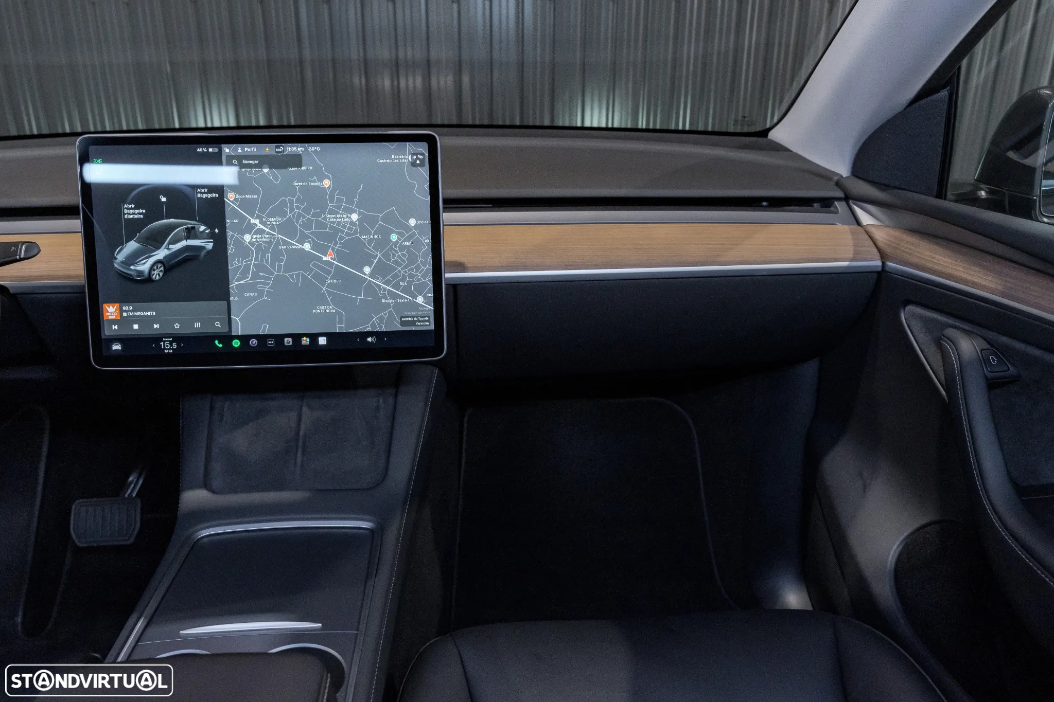 Tesla Model Y Long Range Dual Motor AWD - 8