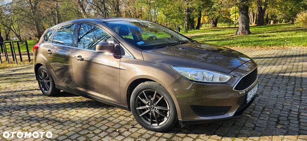 Ford Focus 1.6 Trend - 17