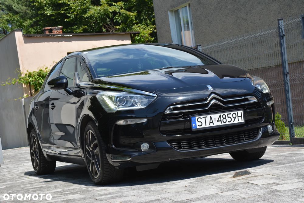 Citroën DS5 e-HDi 115 EGS6 Chic - 24