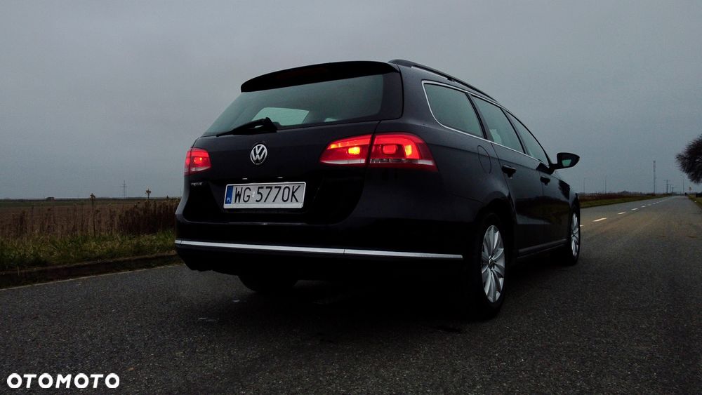 Volkswagen Passat - 28