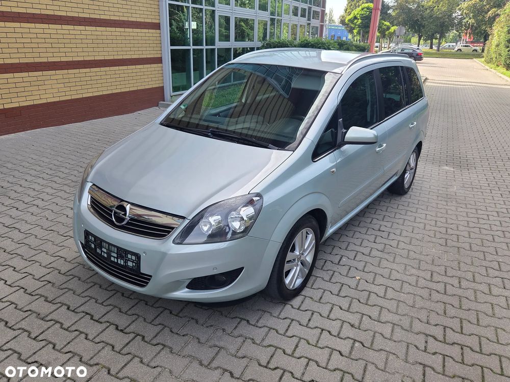 Opel Zafira 1.8 Innovation 110 Jahre - 19