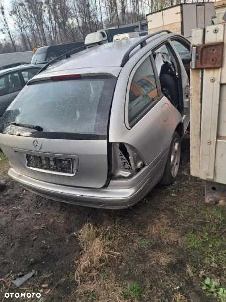 Klapa bagażnika Mercedes Klasa C W203 kombi kompletna