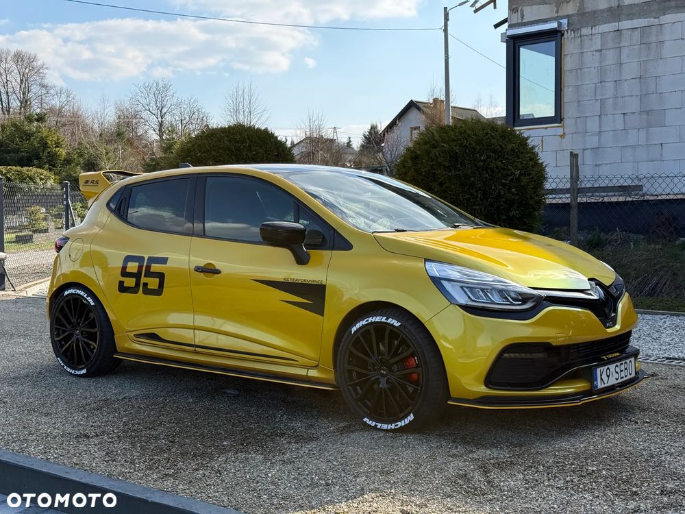 Renault Clio 1.6 R.S 200 EDC - 4
