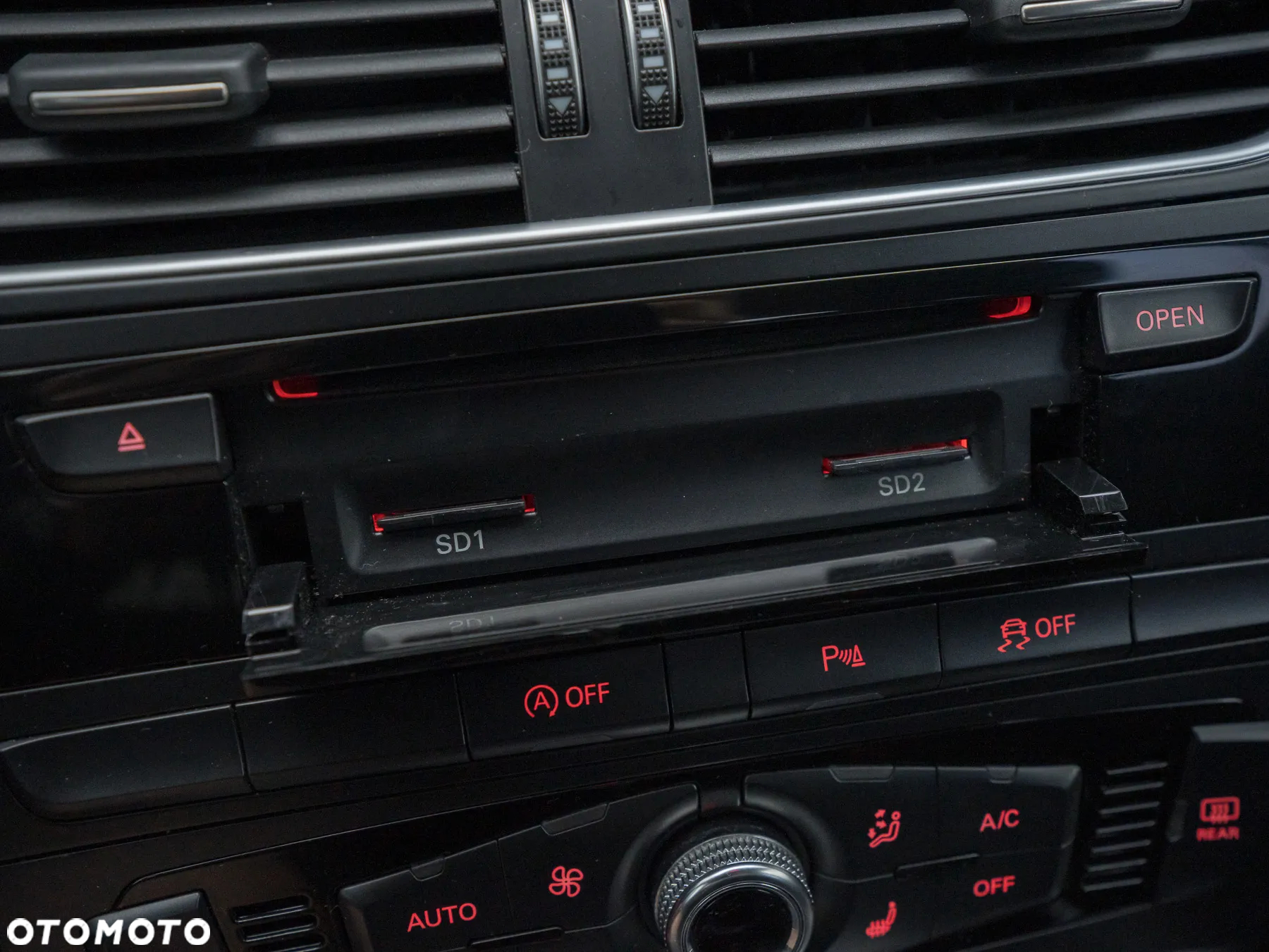 Audi A4 2.0 TDI DPF multitronic Ambition - 28