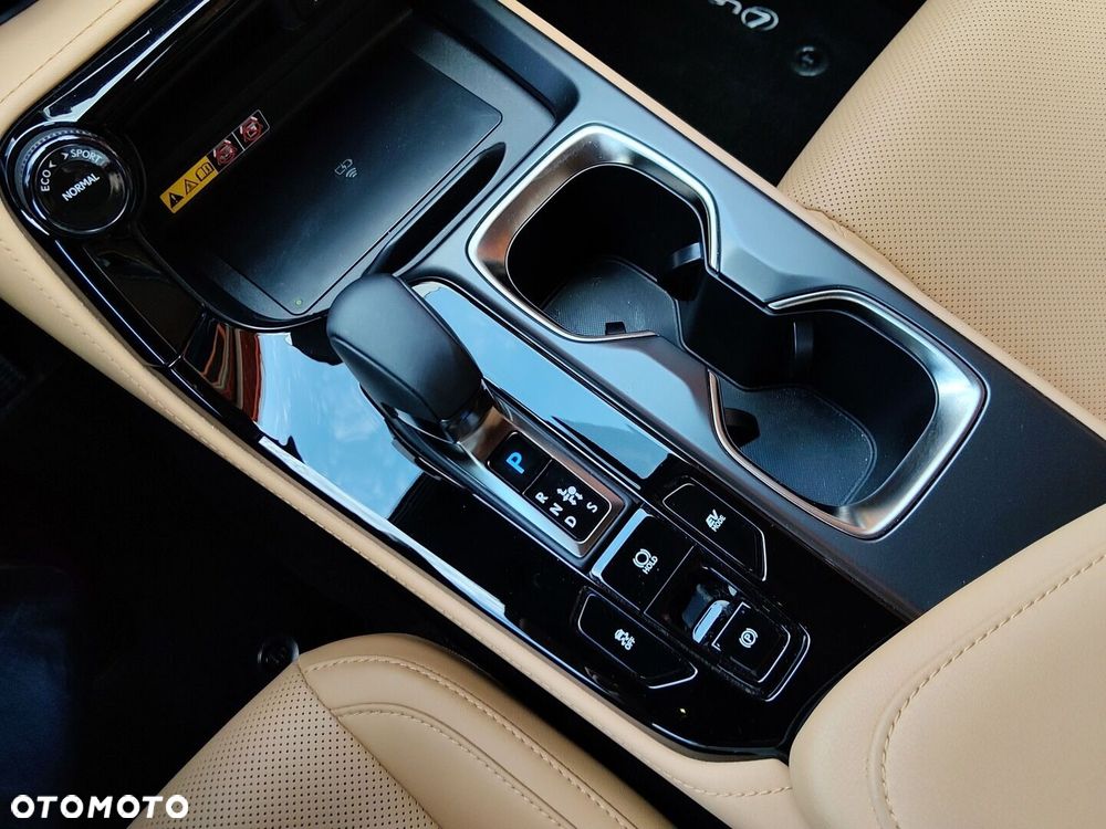 Lexus NX 350h Prestige 2WD - 22