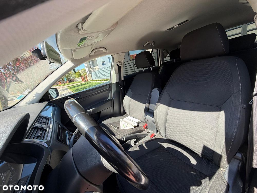 Skoda RAPID 1.6 TDI DSG Active - 15