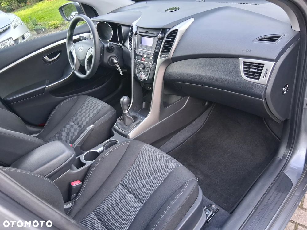 Hyundai i30 1.4 Classic - 26