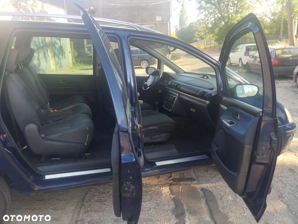 Ford Galaxy - 4