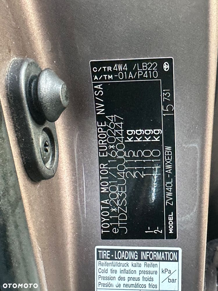 Toyota Prius+ (Hybrid) Executive - 37