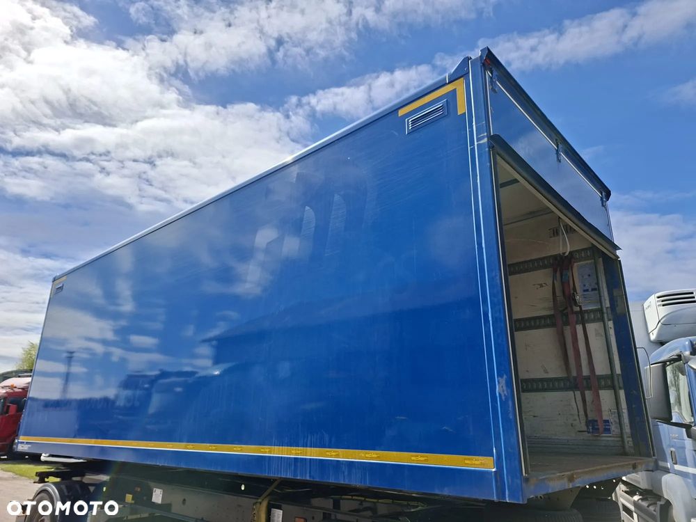 Mercedes-Benz ATEGO - 6