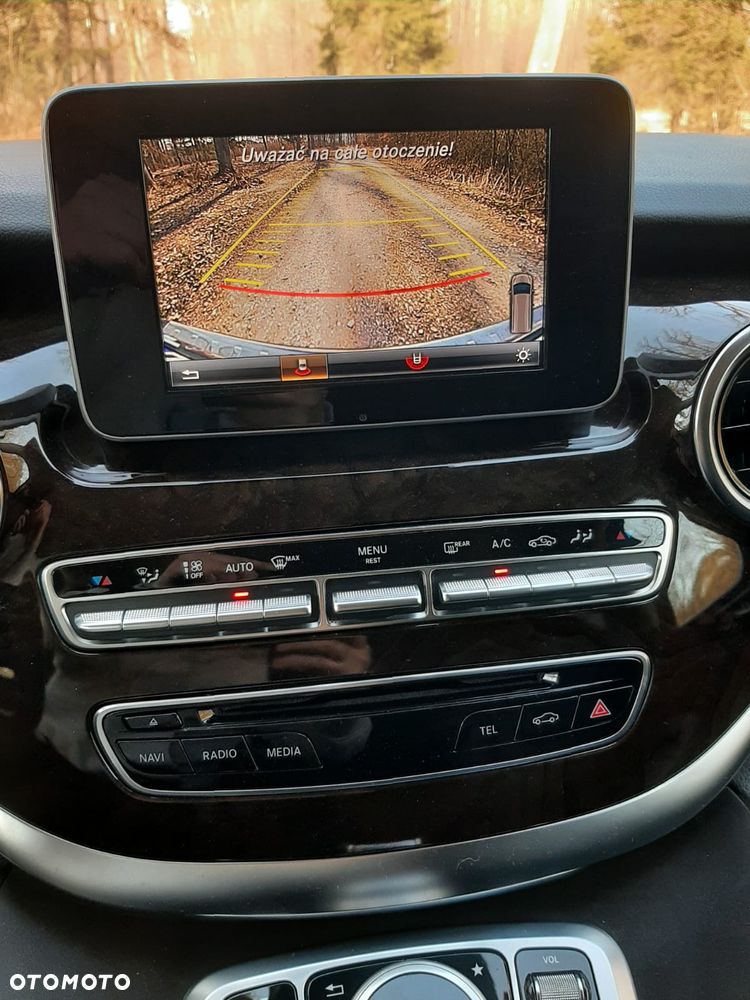 Mercedes-Benz Klasa V 250 (BlueTEC) d extralang 7G-TRONIC Avantgarde - 19