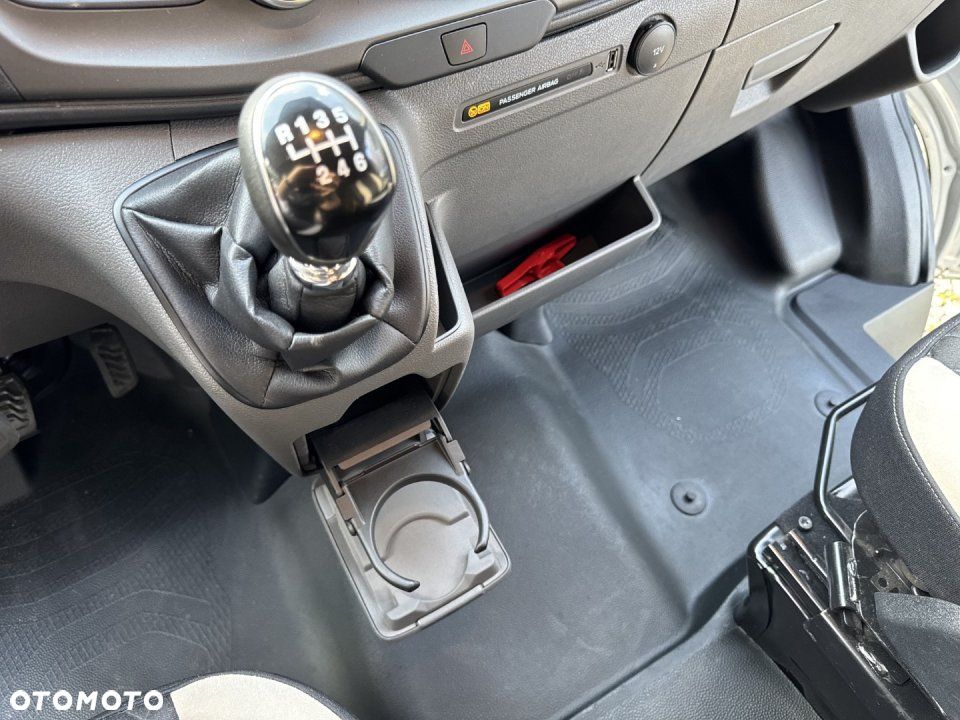 Ford Transit - 15
