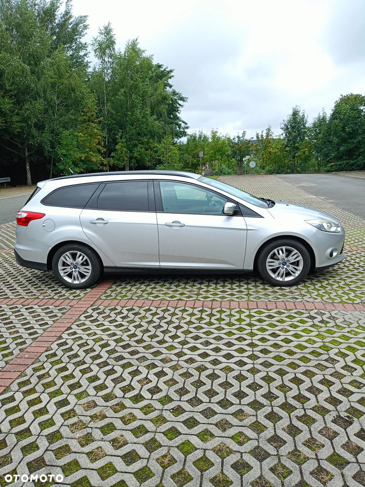 Ford Focus 1.6 TDCi DPF Trend - 4
