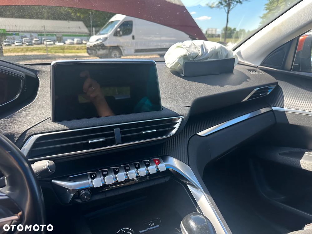 Peugeot 3008 2.0 BlueHDi Active S&S - 15