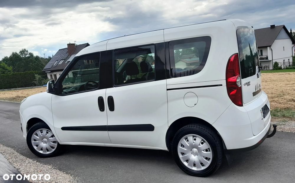 Opel Combo - 17