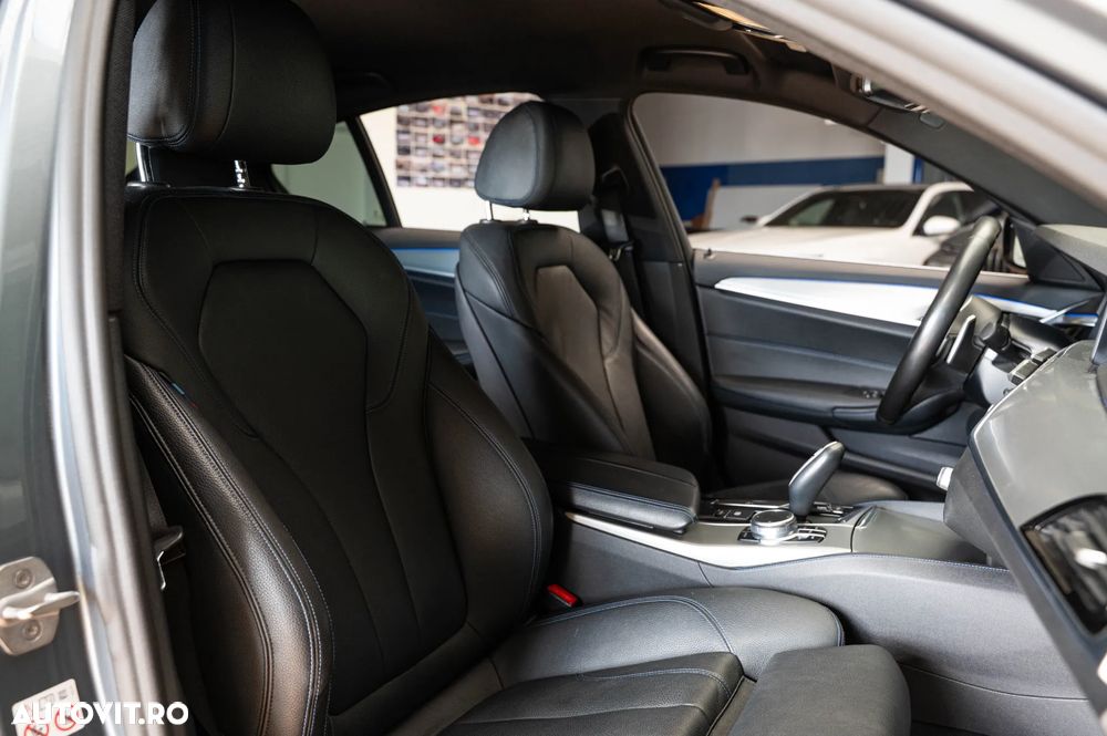 BMW Seria 5 530d xDrive Aut. - 35