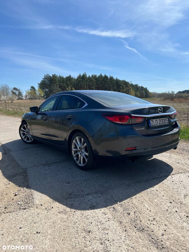 Mazda 6 - 8