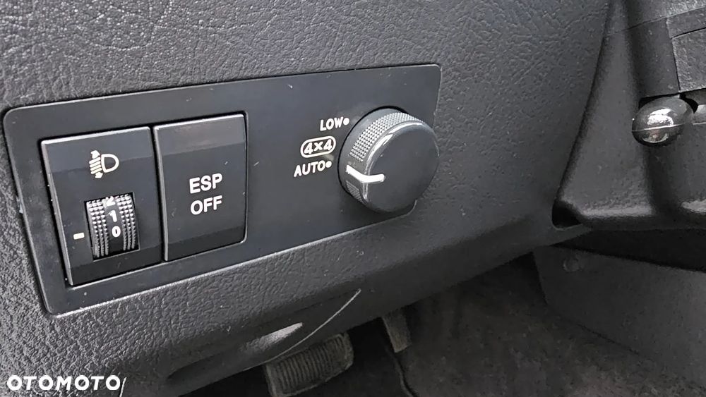 Kia Sorento 2.5 CRDi Escape + - 10