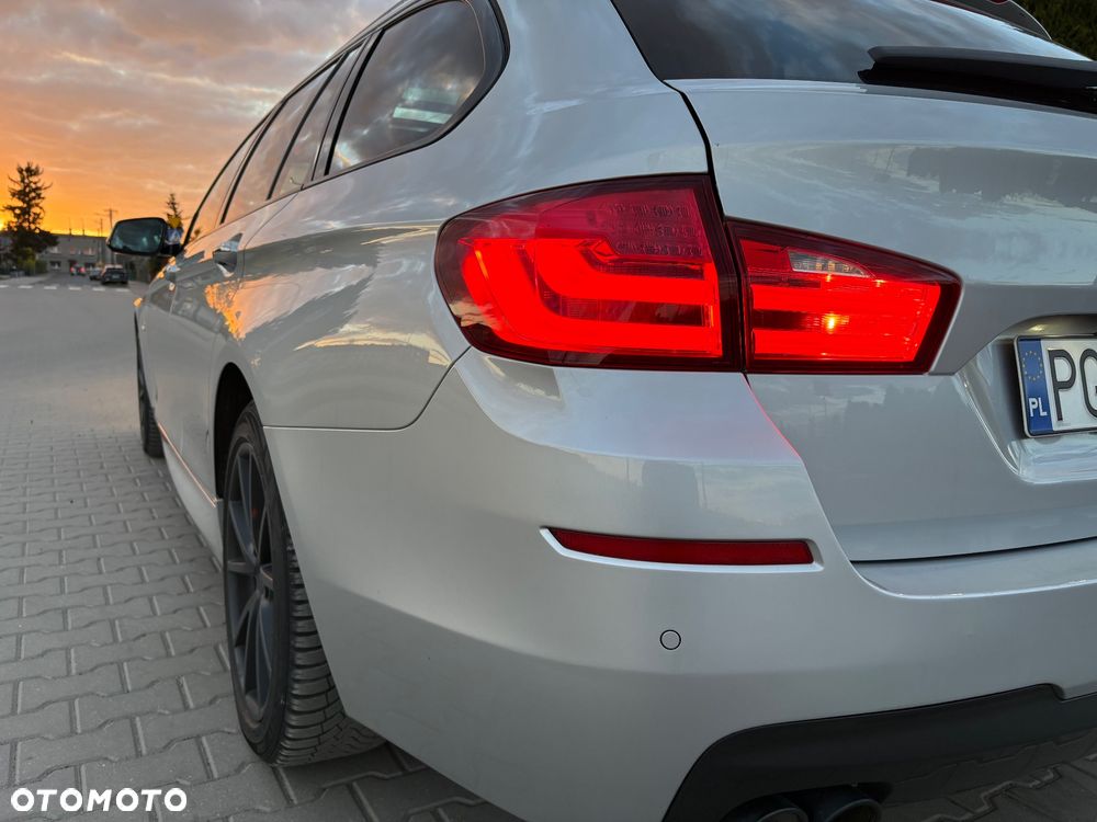 BMW Seria 5 525d Sport-Aut Modern Line - 9