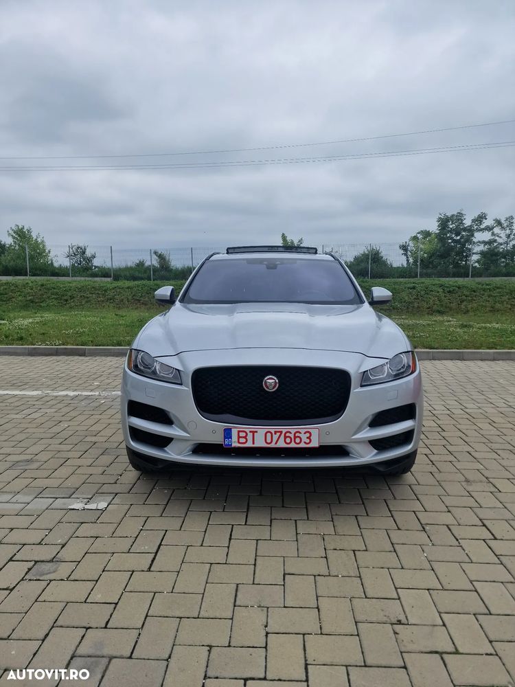 Jaguar F-Pace - 1