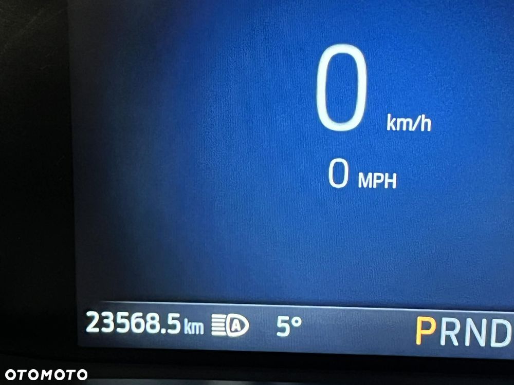 Ford Kuga 1.5 EcoBoost ST-LINE X - 8