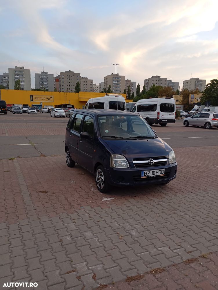 Opel Agila 1.0i Base - 1