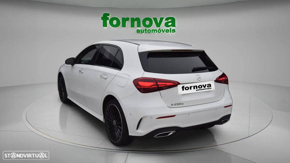 Mercedes-Benz A 250 e - 7