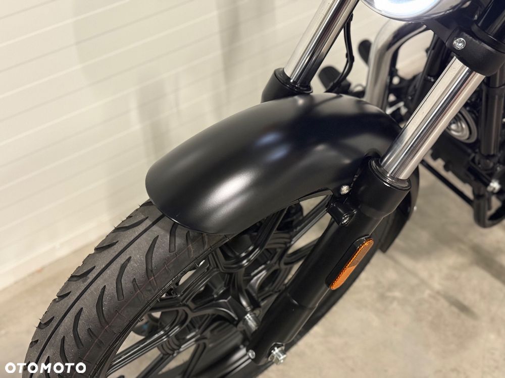 Royal Enfield Meteor - 23