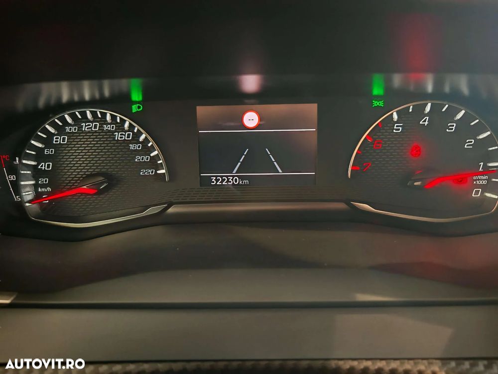 Peugeot 208 1.5 BlueHDi STT Active Pack - 33