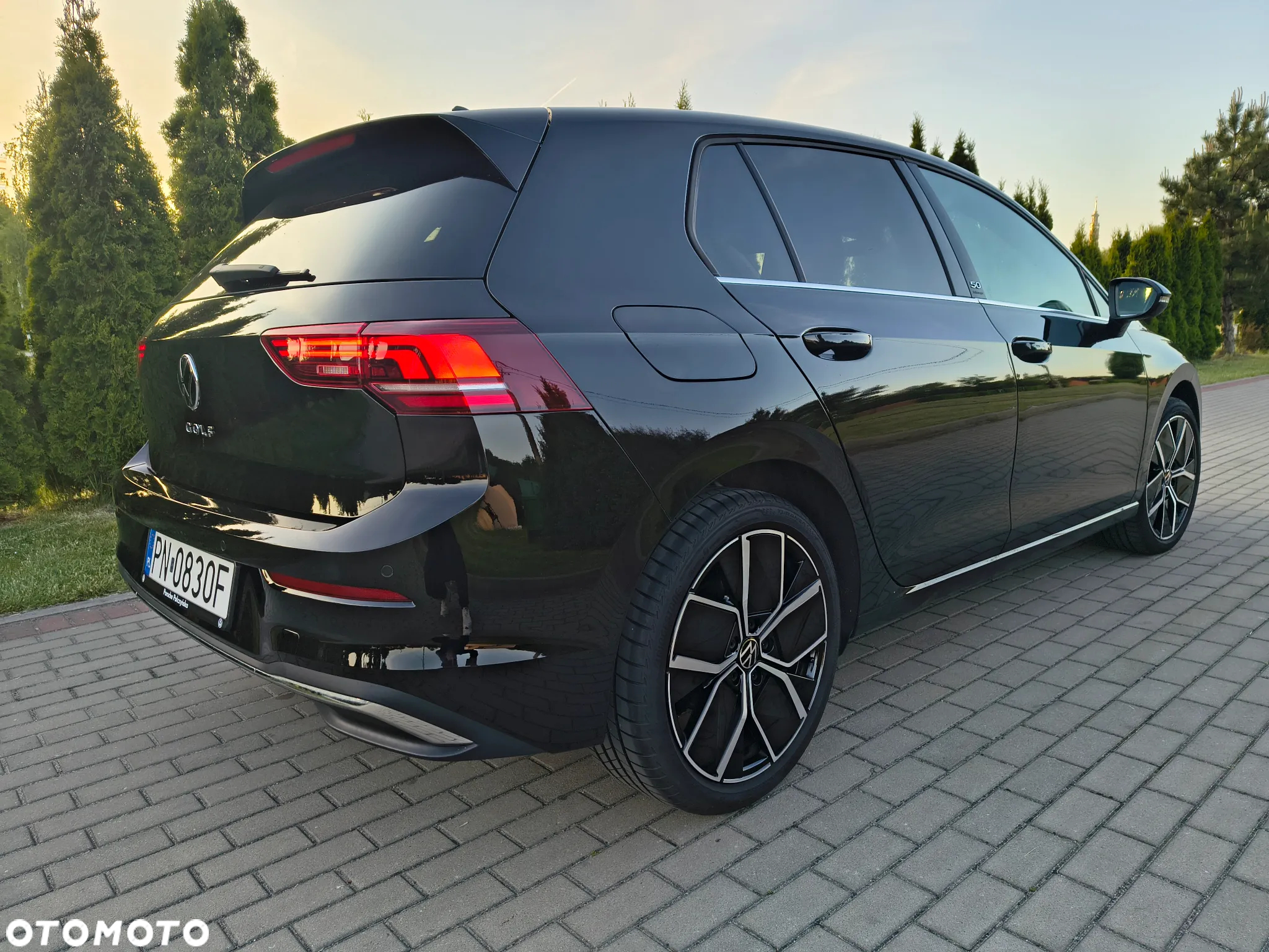 Volkswagen Golf VIII 1.5 TSI Edition 50 - 4