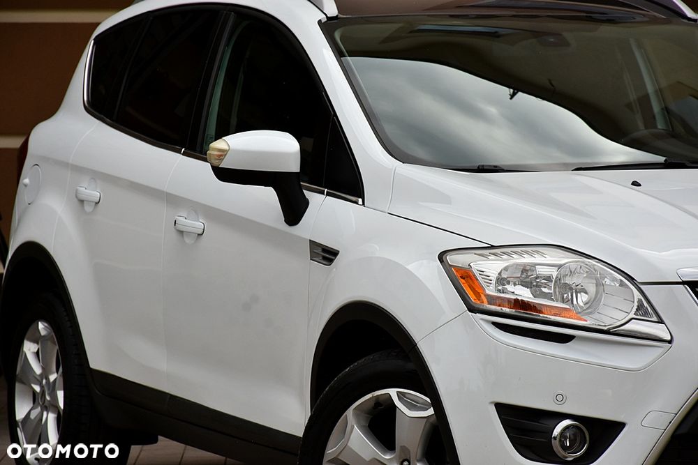 Ford Kuga 2.0 TDCi 4x4 Titanium - 9