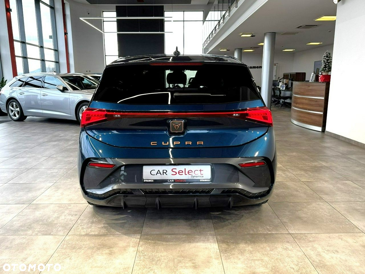 Cupra Born - 8