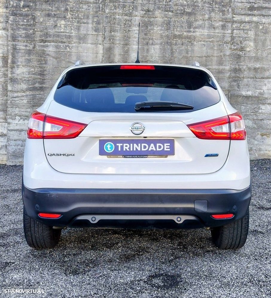 Nissan Qashqai 1.5 dCi N-Connecta - 31