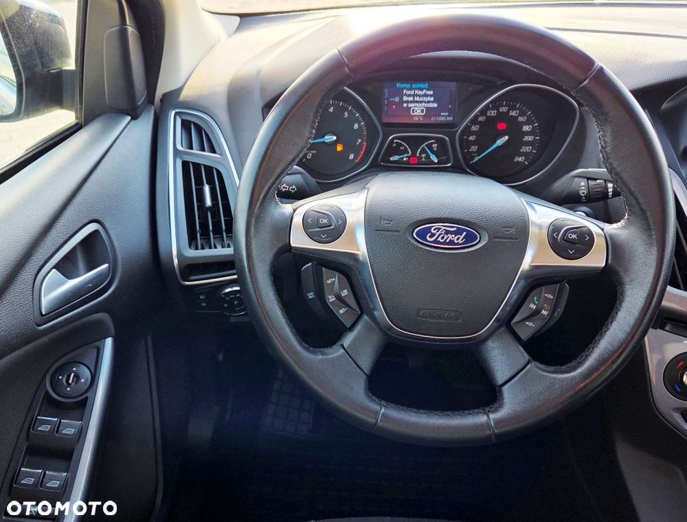 Ford Focus 1.6 Titanium - 31