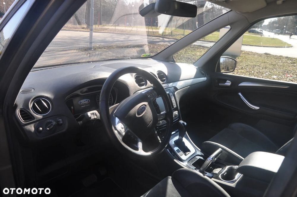 Ford Galaxy 2.0 TDCi Platinium X (Titanium) MPS6 - 17