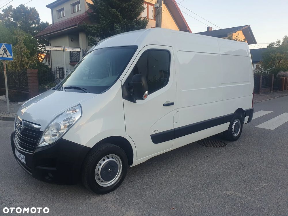 Opel Movano