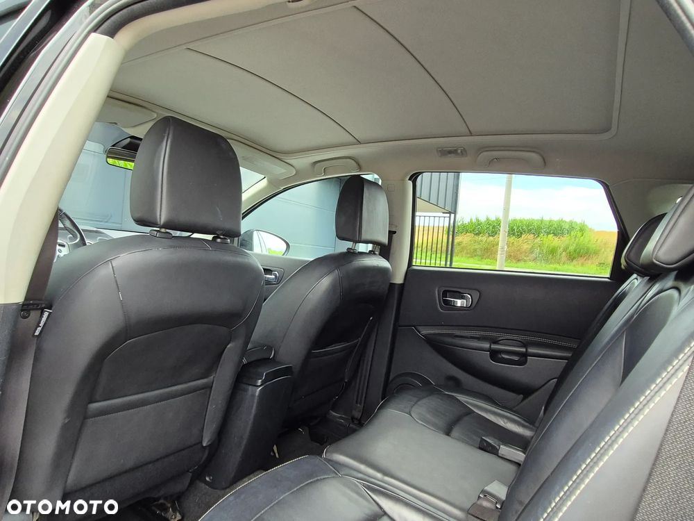 Nissan Qashqai+2 2.0 4x4 Tekna - 25