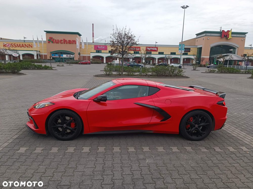 Chevrolet Corvette - 8