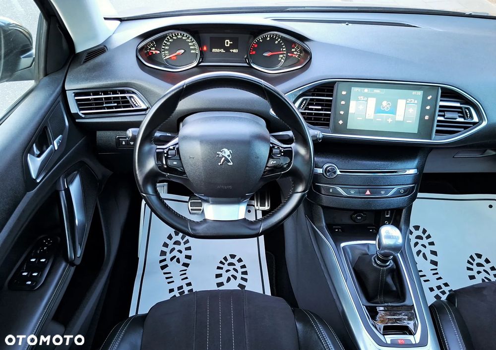 Peugeot 308 BlueHDi FAP 150 Stop & Start Allure - 32
