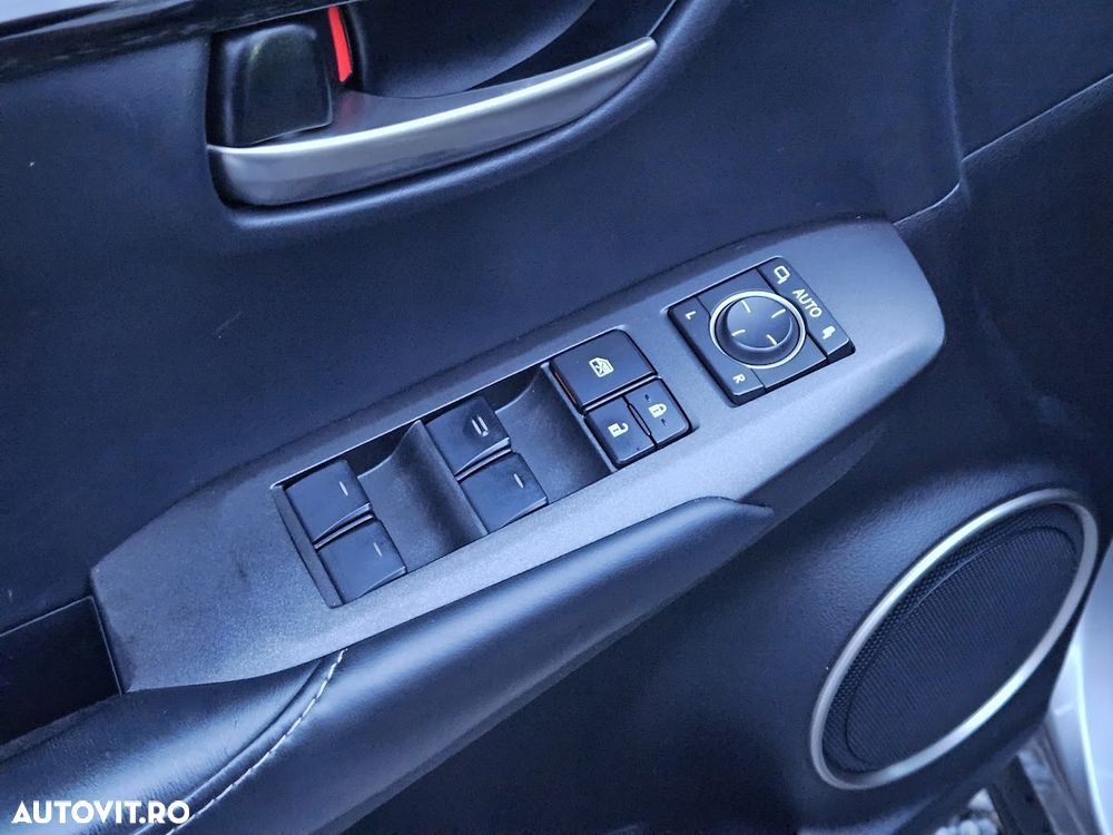 Lexus Seria NX 300h Business Line - 14